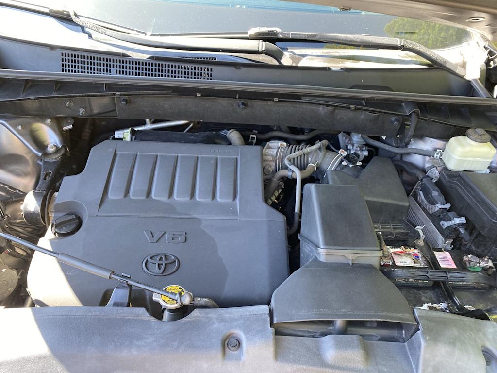 Thumbnail: 2015 Toyota Highlander - 8