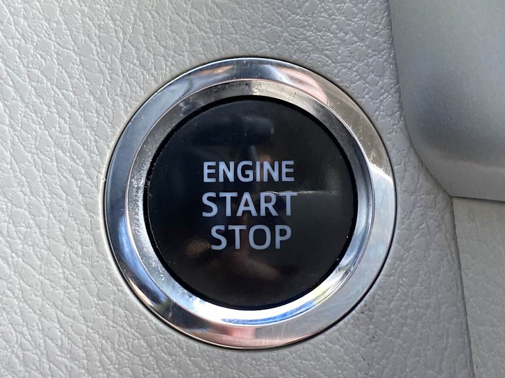 Thumbnail: 2015 Toyota Highlander - 37