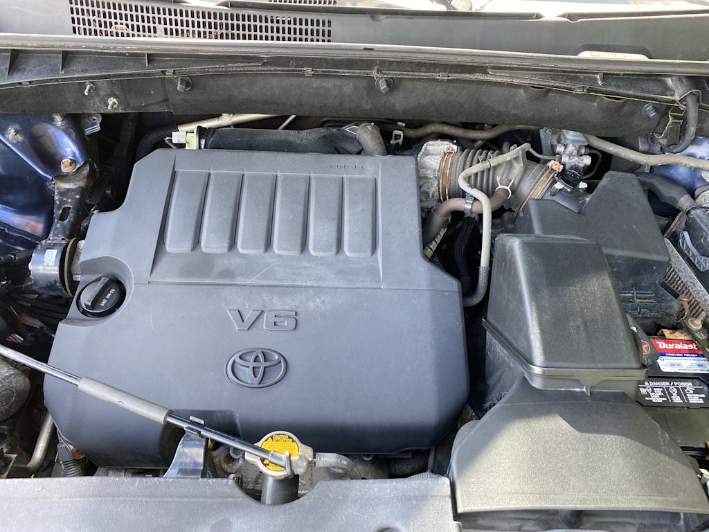 Thumbnail: 2015 Toyota Highlander - 8