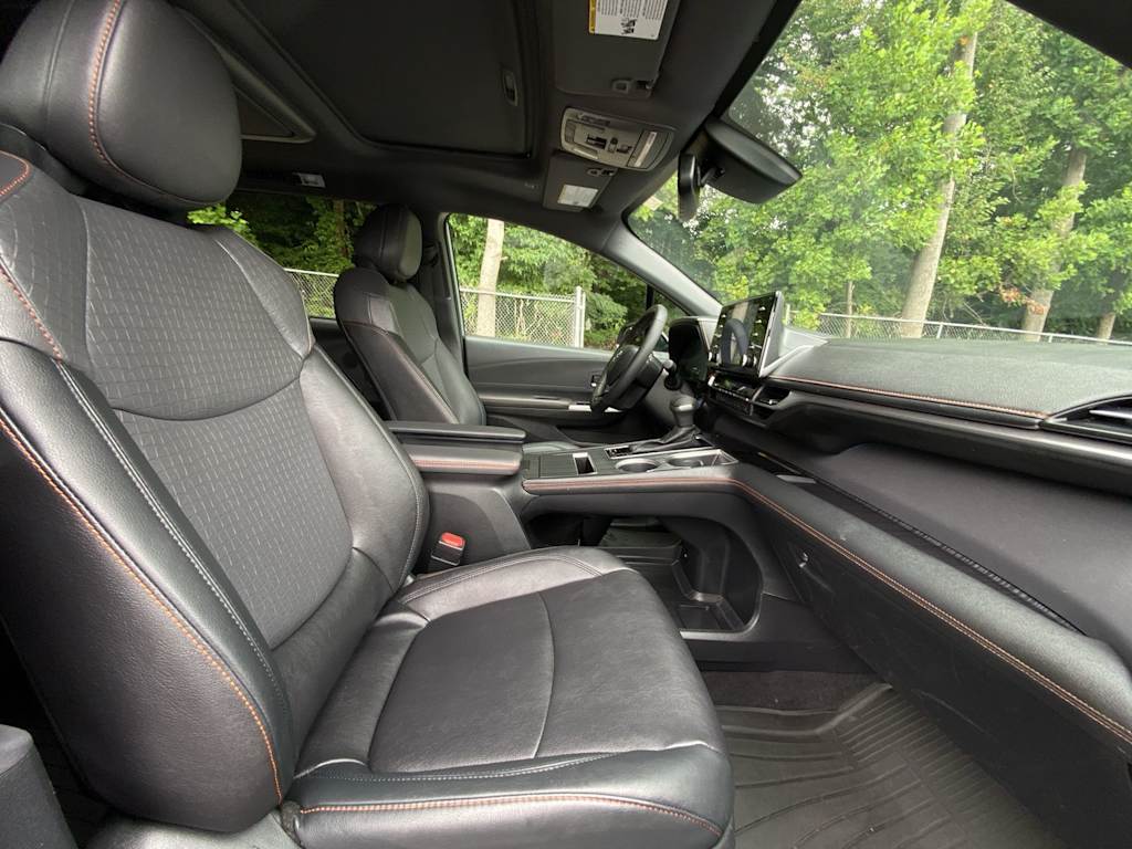 Thumbnail: 2023 Toyota Sienna - 31