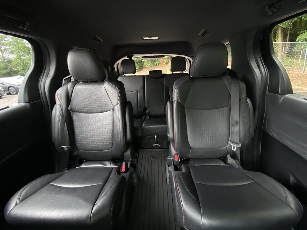 Thumbnail: 2023 Toyota Sienna - 34