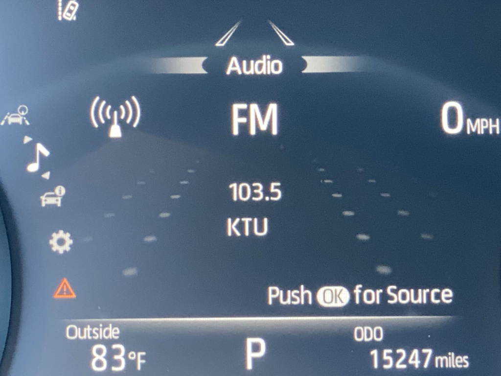 Thumbnail: 2022 Toyota Highlander - 13