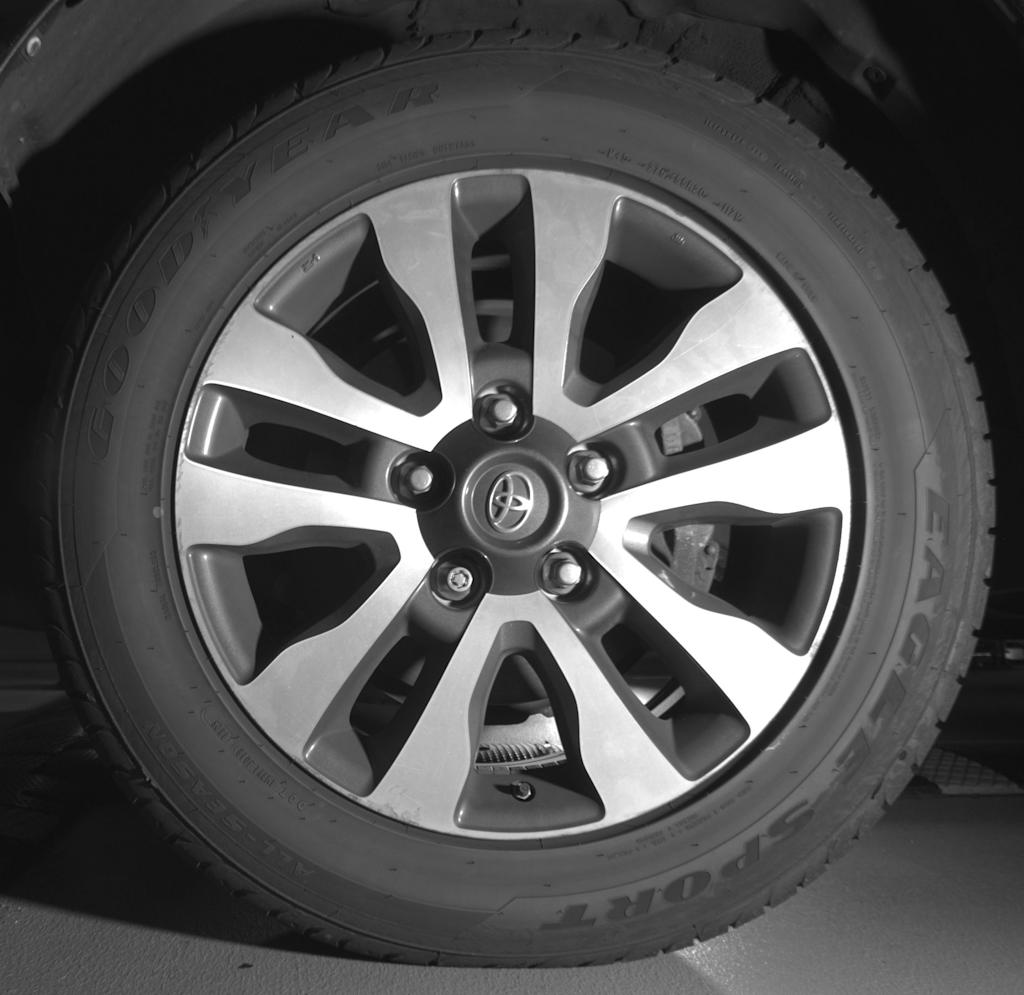 Thumbnail: 2018 Toyota Sequoia - 6
