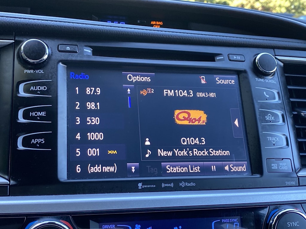 Thumbnail: 2019 Toyota Highlander - 14