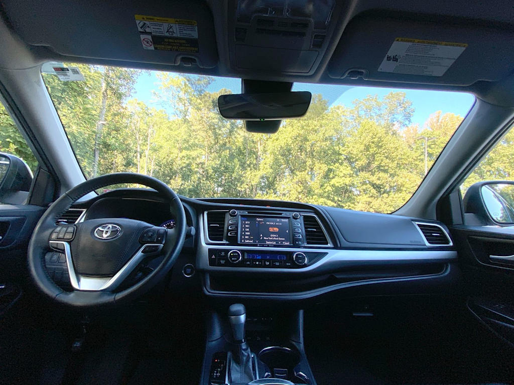 Thumbnail: 2019 Toyota Highlander - 2