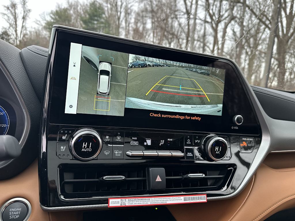 Thumbnail: 2026 Toyota Highlander - 20
