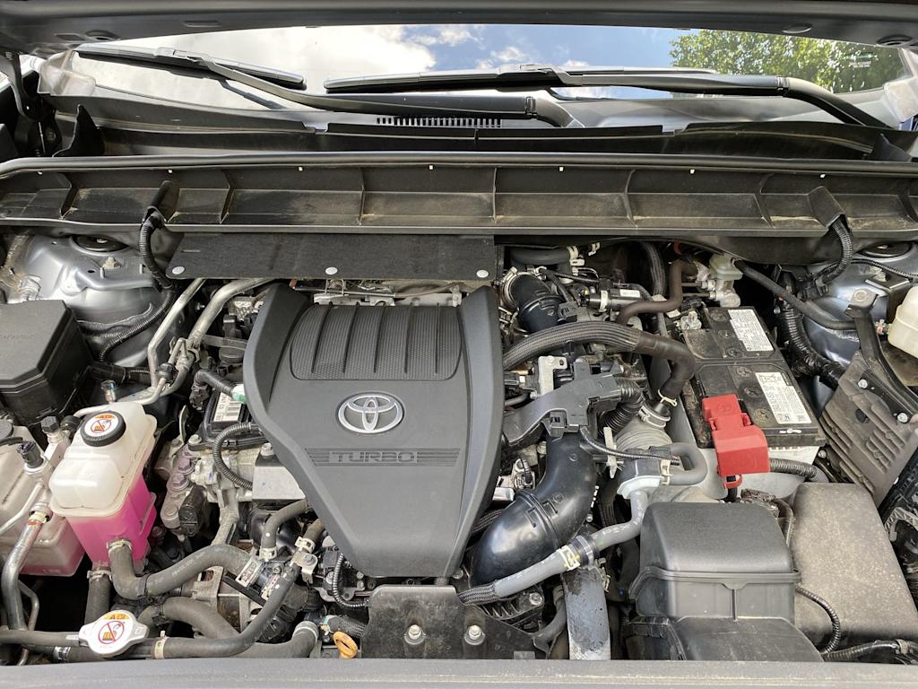 Thumbnail: 2023 Toyota Highlander - 8