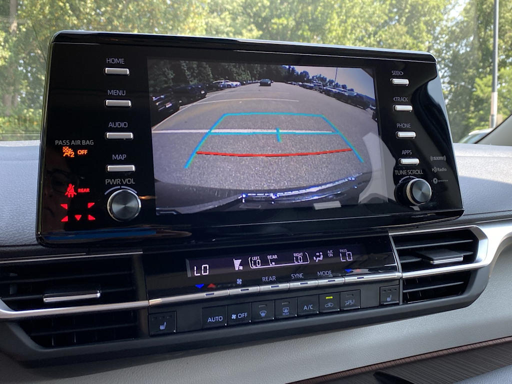 Thumbnail: 2021 Toyota Sienna - 29