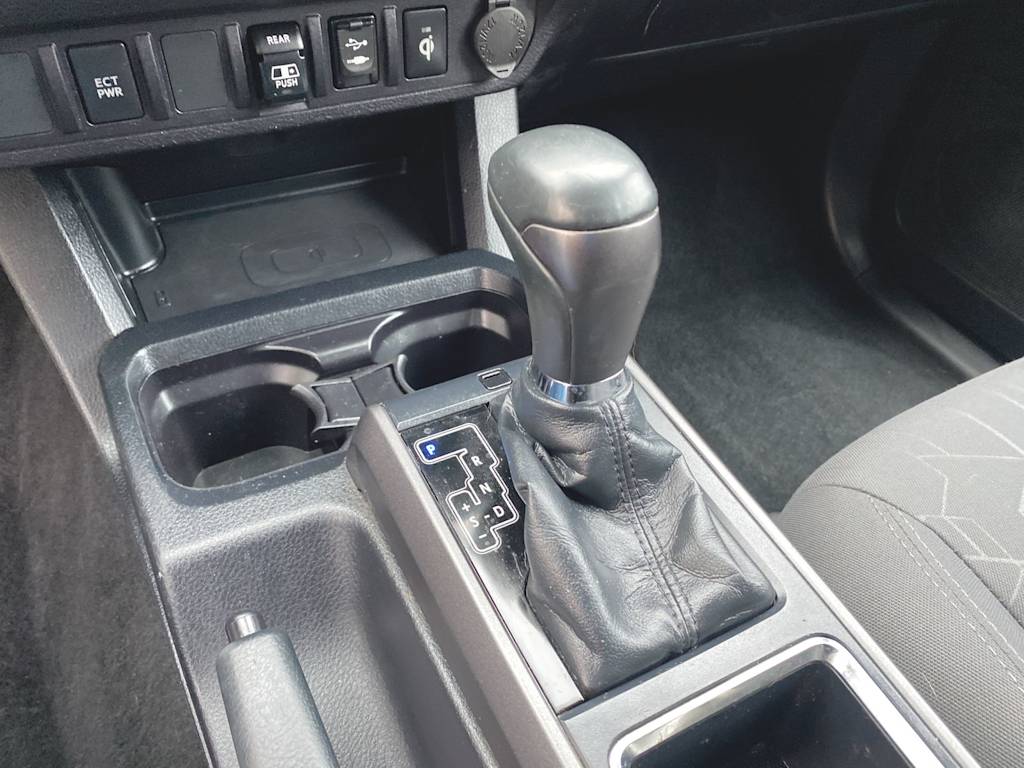 2019 Toyota Tacoma TRD Sport 32