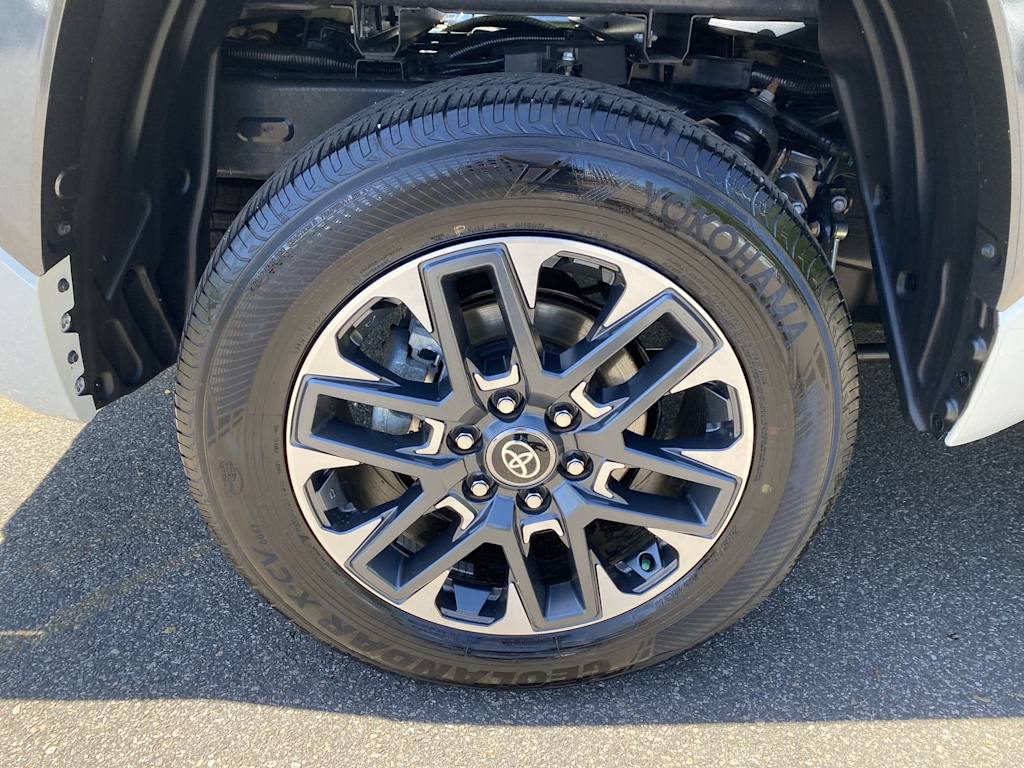 Thumbnail: 2026 Toyota Tundra - 18