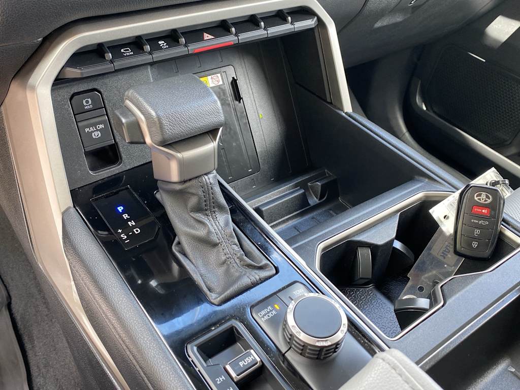 Thumbnail: 2023 Toyota Tundra - 15