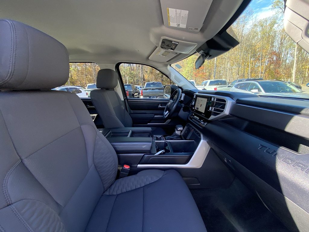 Thumbnail: 2023 Toyota Tundra - 32