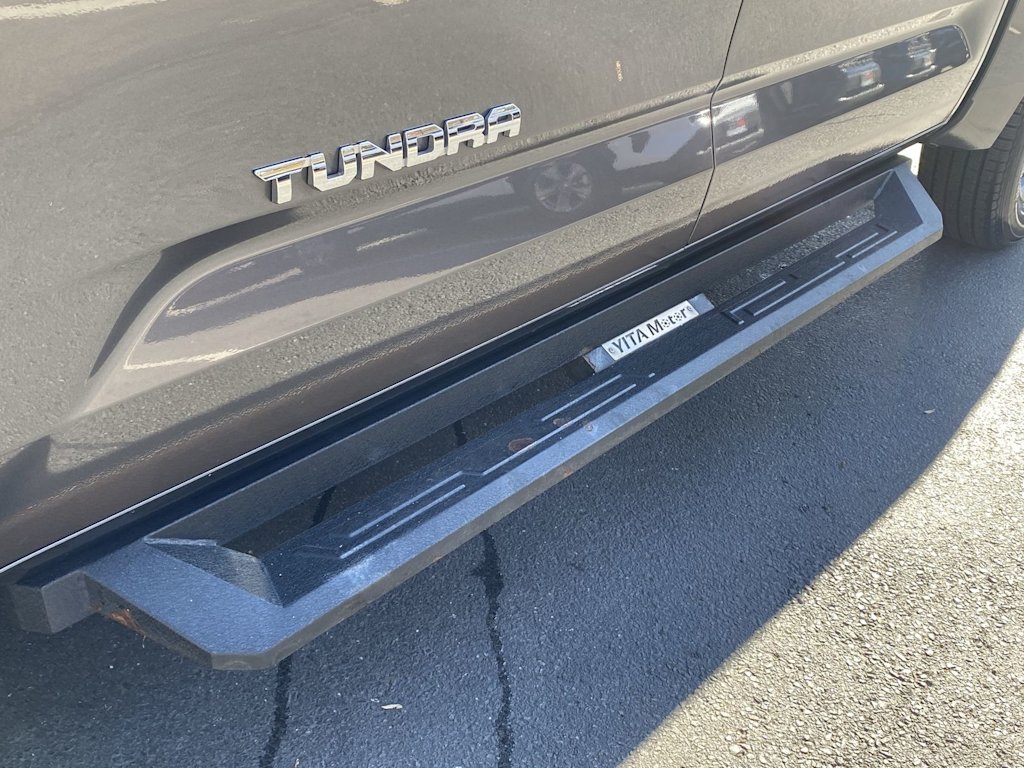 Thumbnail: 2023 Toyota Tundra - 7