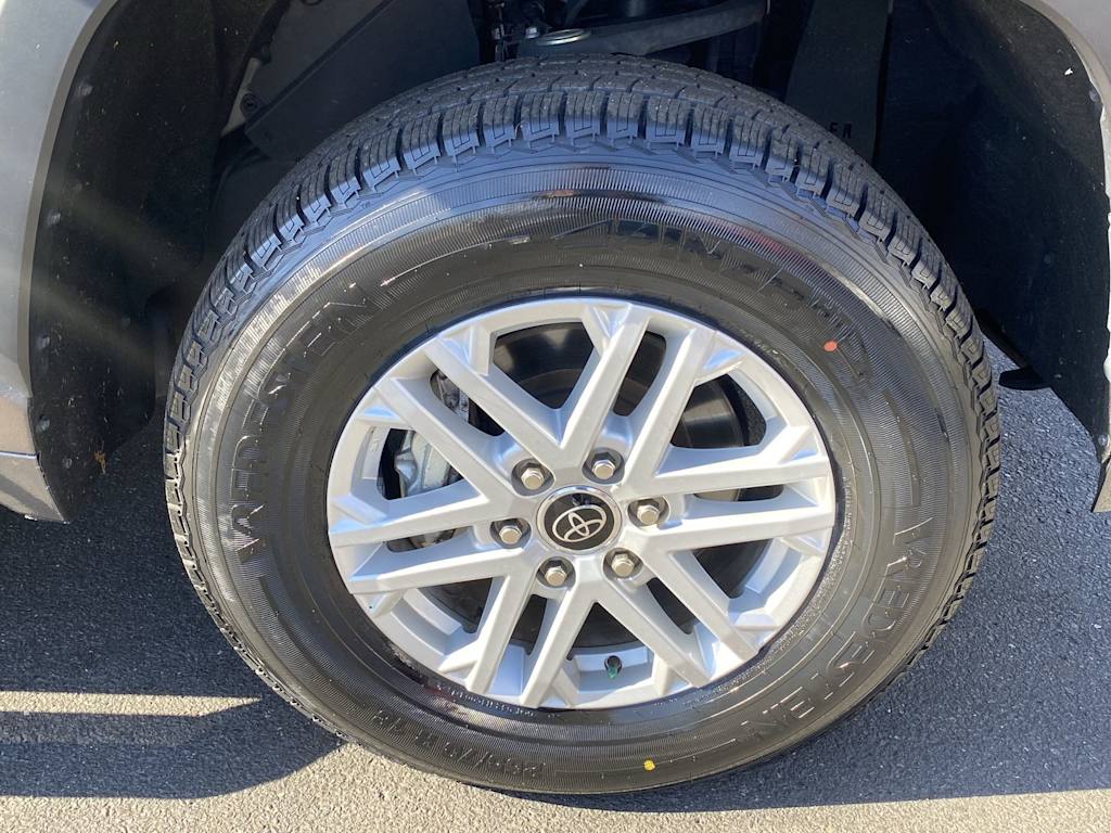 Thumbnail: 2023 Toyota Tundra - 30