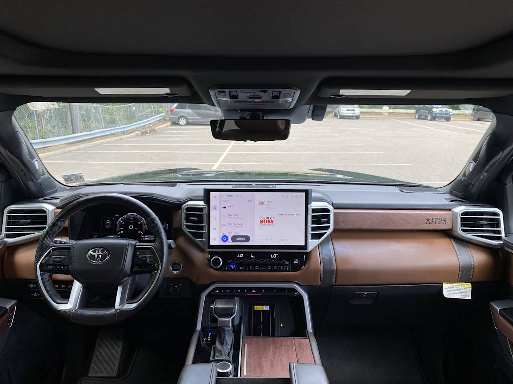 Thumbnail: 2024 Toyota Tundra - 2