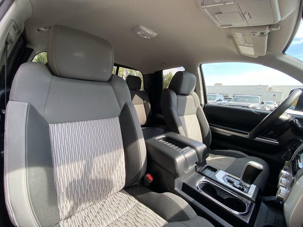 Thumbnail: 2017 Toyota Tundra - 34