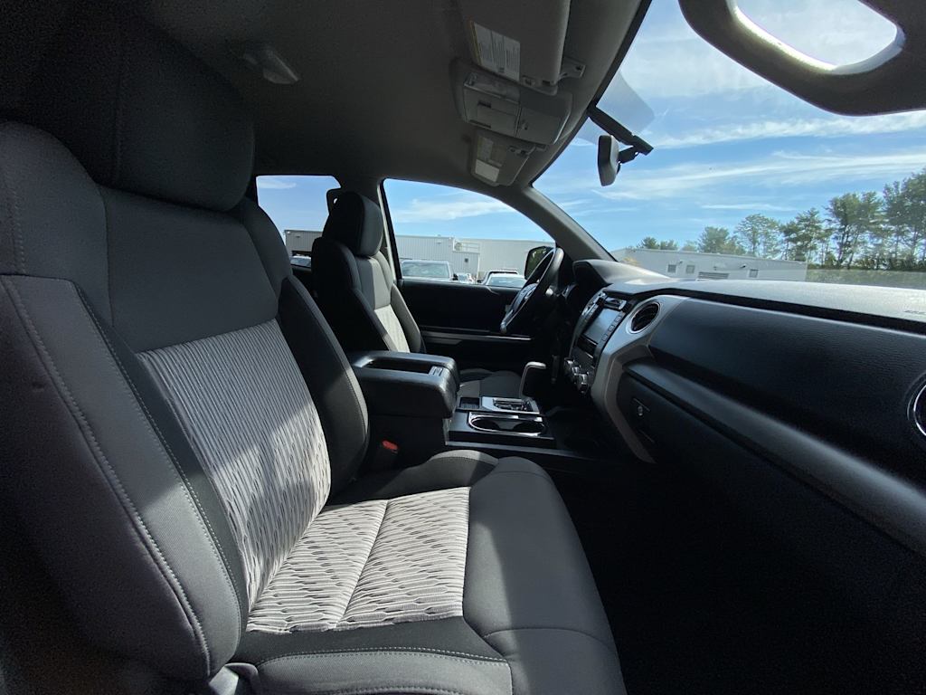 Thumbnail: 2017 Toyota Tundra - 33