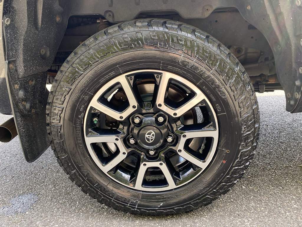 Thumbnail: 2017 Toyota Tundra - 30
