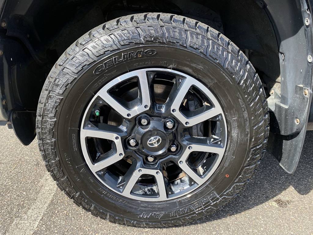 Thumbnail: 2017 Toyota Tundra - 7
