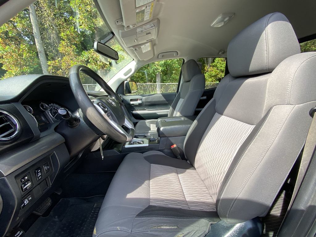 Thumbnail: 2017 Toyota Tundra - 10