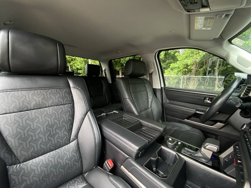 Thumbnail: 2024 Toyota Tundra - 31