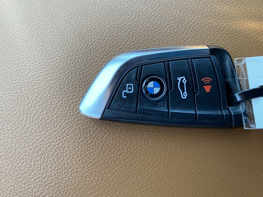 Thumbnail: 2023 BMW X3 - 14