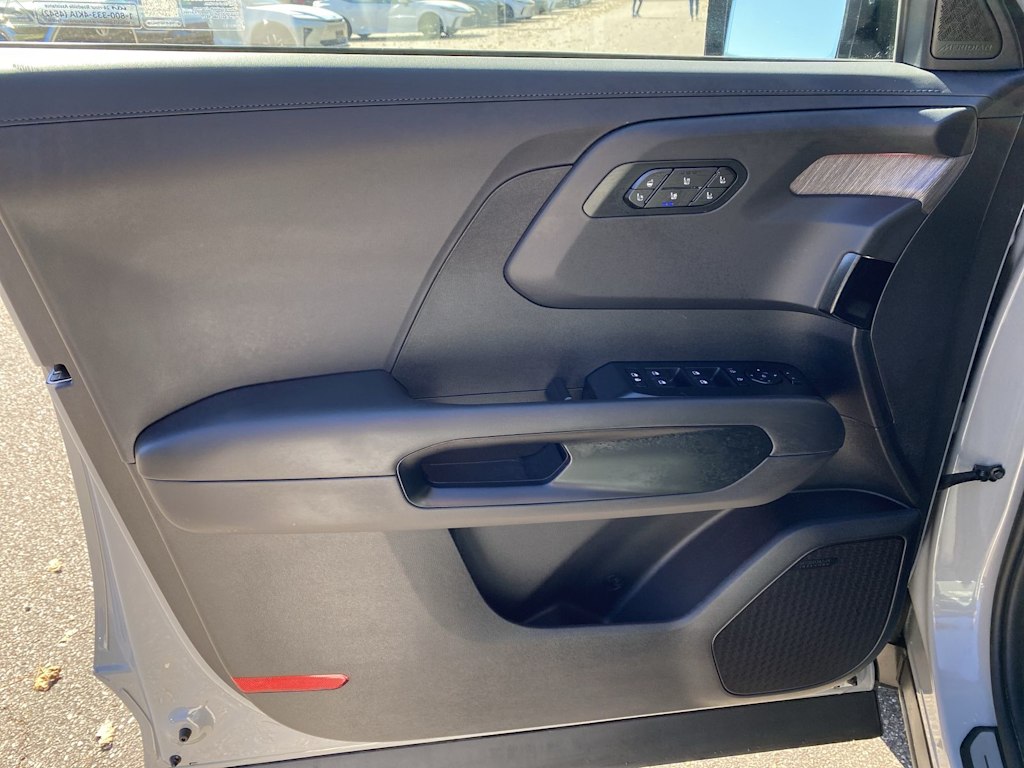 Thumbnail: 2027 Kia Telluride - 32