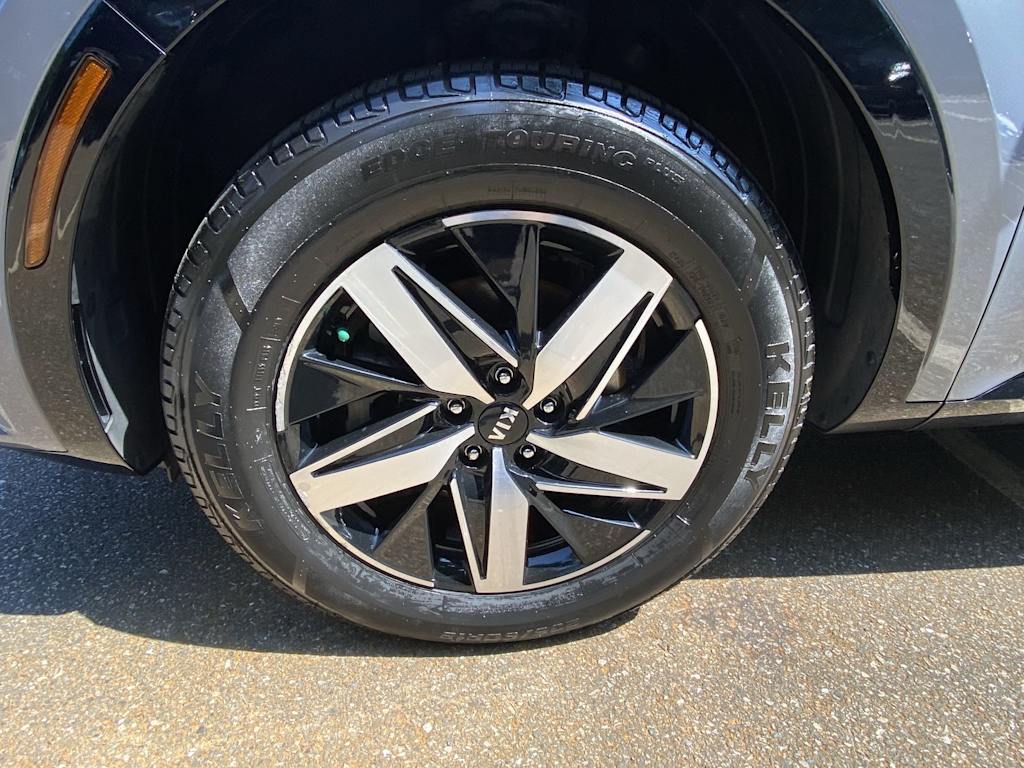 Thumbnail: 2021 Kia Sorento - 6