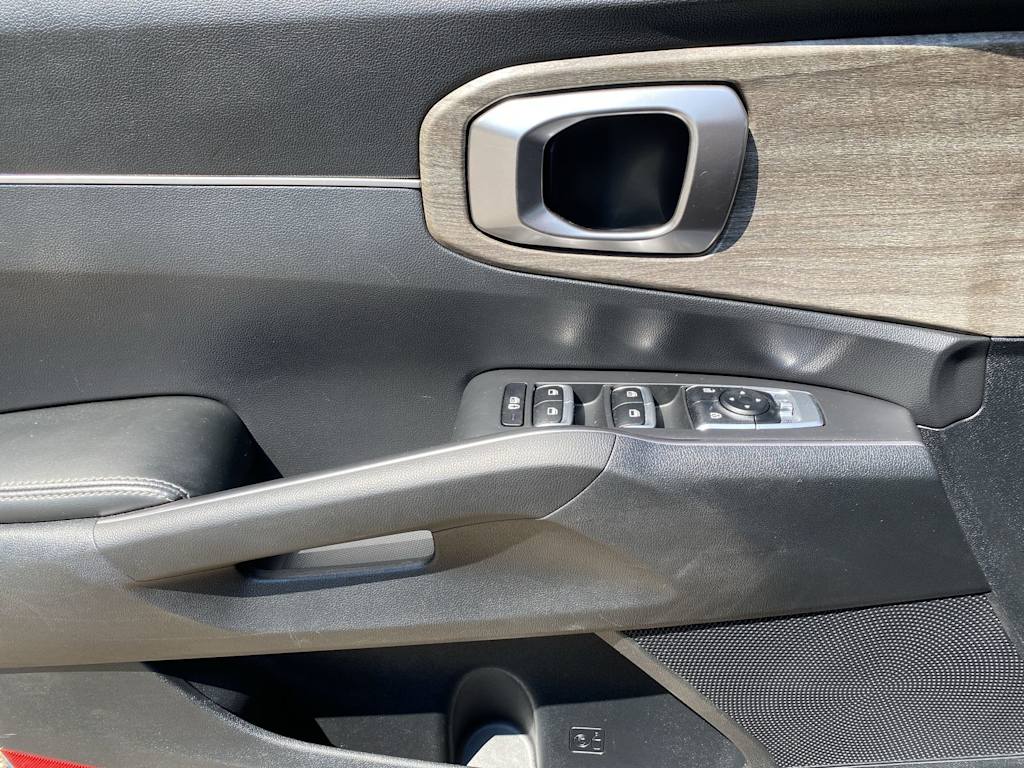Thumbnail: 2021 Kia Sorento - 24