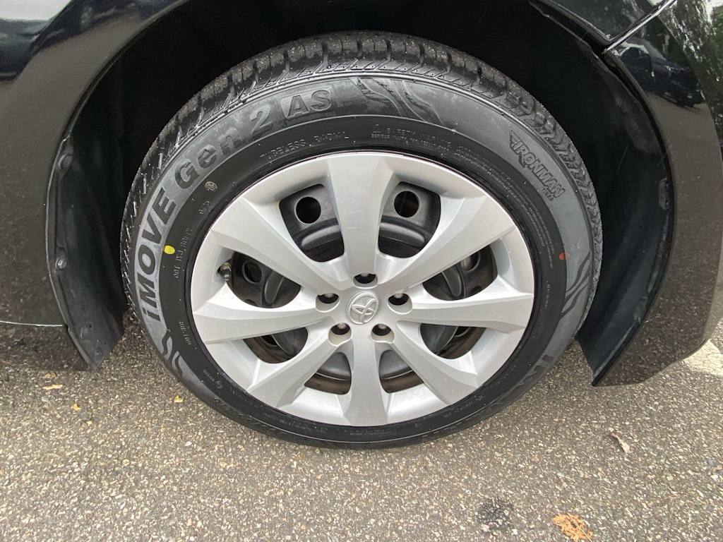 Thumbnail: 2023 Toyota Corolla - 20