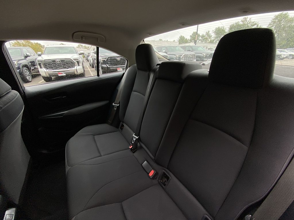 Thumbnail: 2023 Toyota Corolla - 9