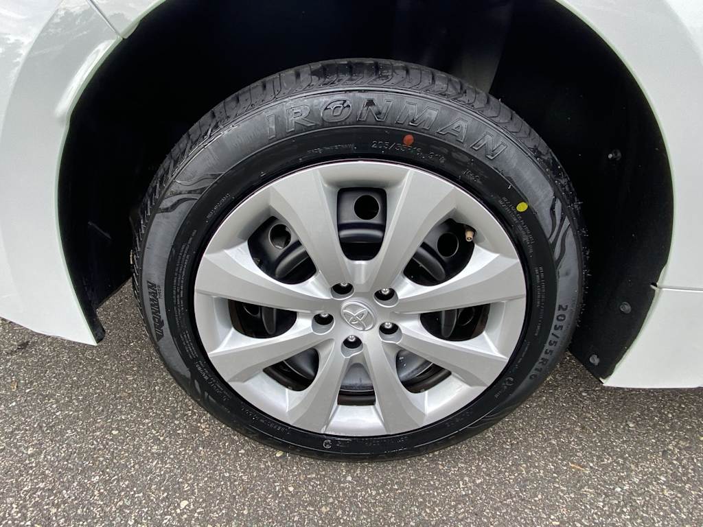 Thumbnail: 2024 Toyota Corolla - 22