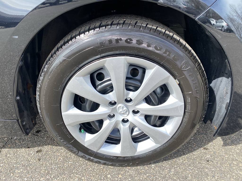 Thumbnail: 2025 Toyota Corolla - 27