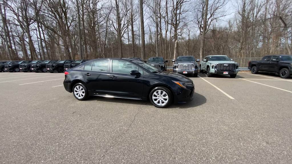 Thumbnail: 2025 Toyota Corolla - 6