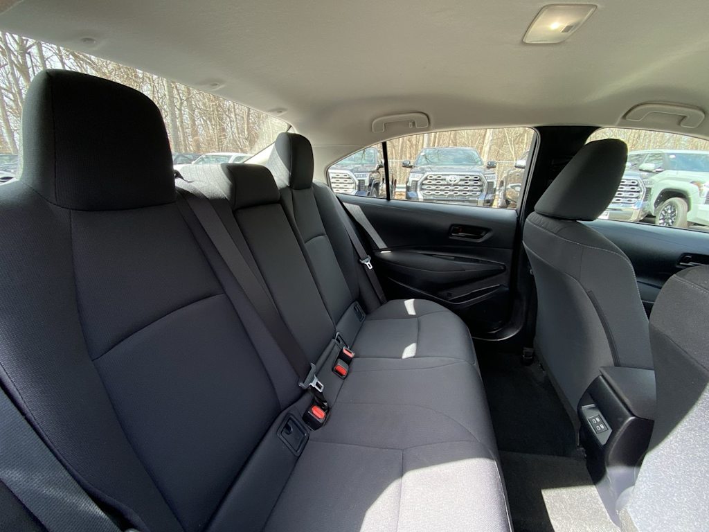 Thumbnail: 2025 Toyota Corolla - 31