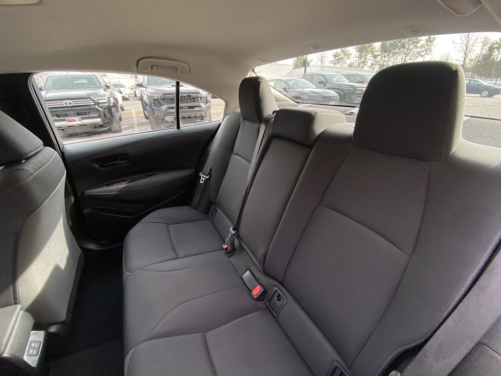 Thumbnail: 2024 Toyota Corolla - 10