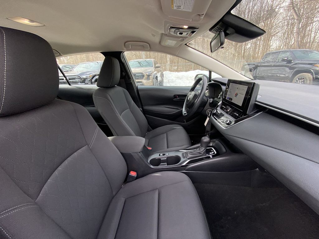 Thumbnail: 2024 Toyota Corolla - 32