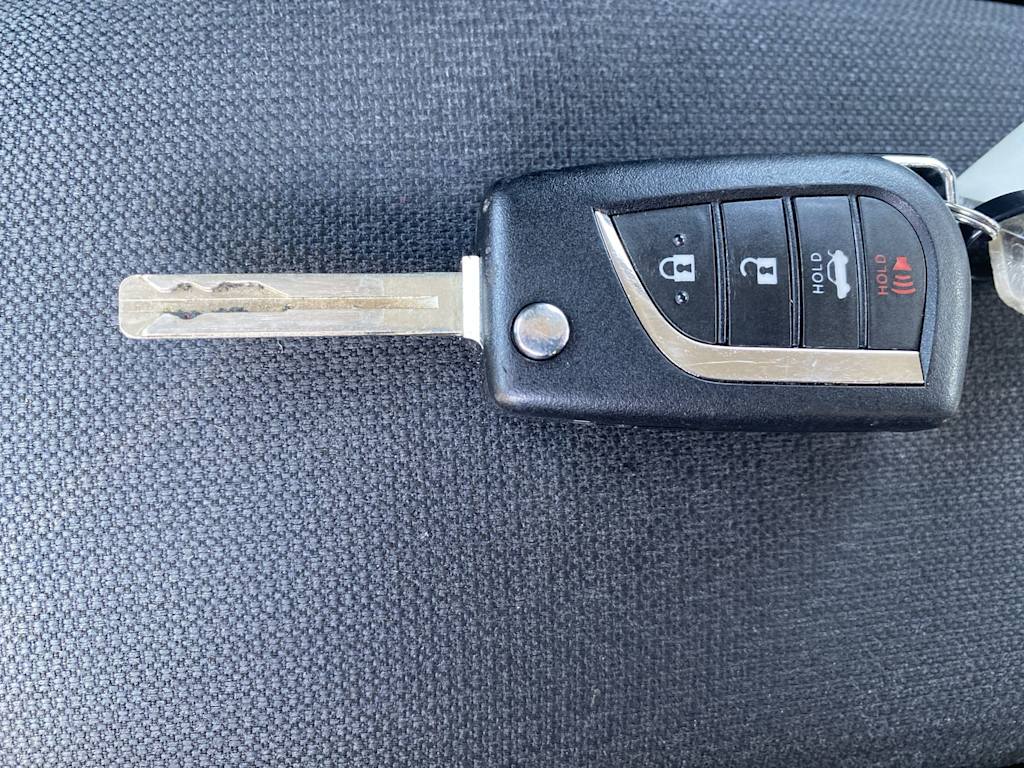 Thumbnail: 2024 Toyota Corolla - 16