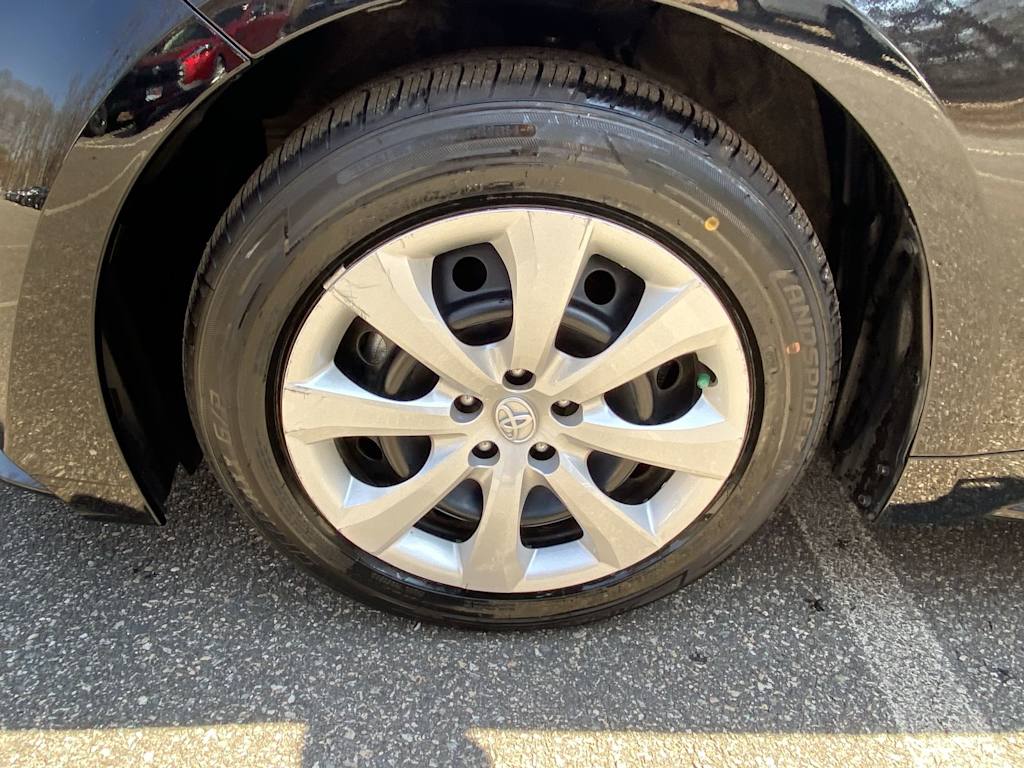 Thumbnail: 2024 Toyota Corolla - 6