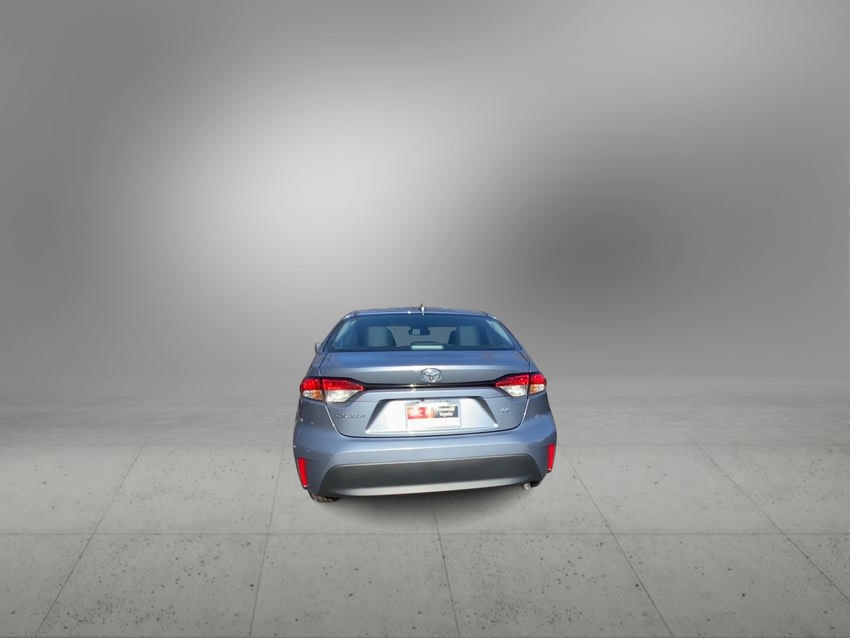 2023 Toyota Corolla LE 19