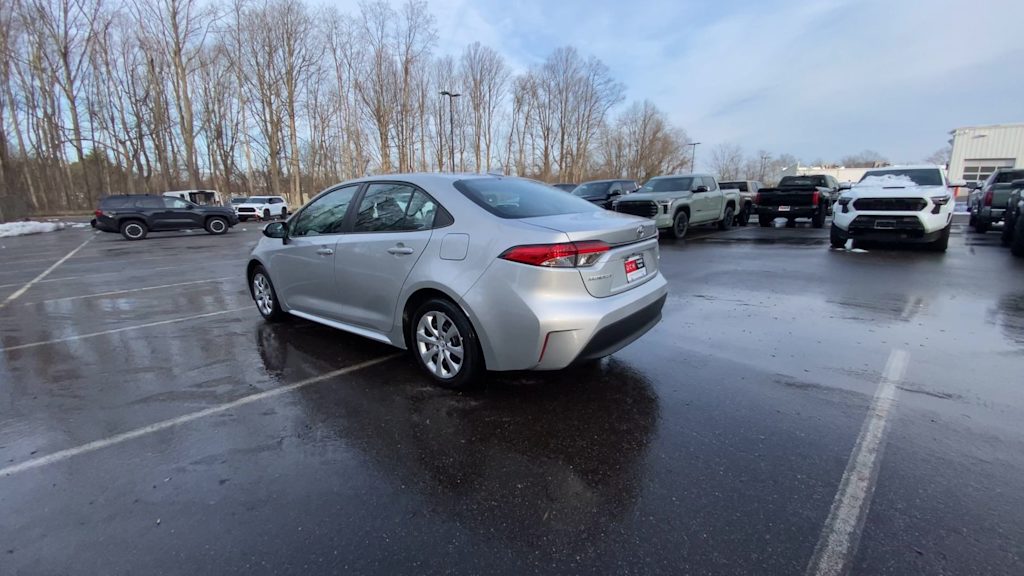 Thumbnail: 2024 Toyota Corolla - 23