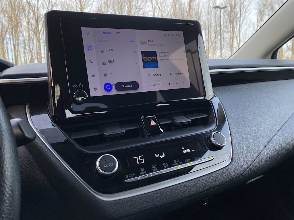 Thumbnail: 2024 Toyota Corolla - 12