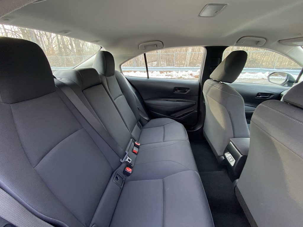 Thumbnail: 2024 Toyota Corolla - 33