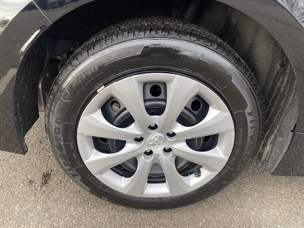 Thumbnail: 2024 Toyota Corolla - 21