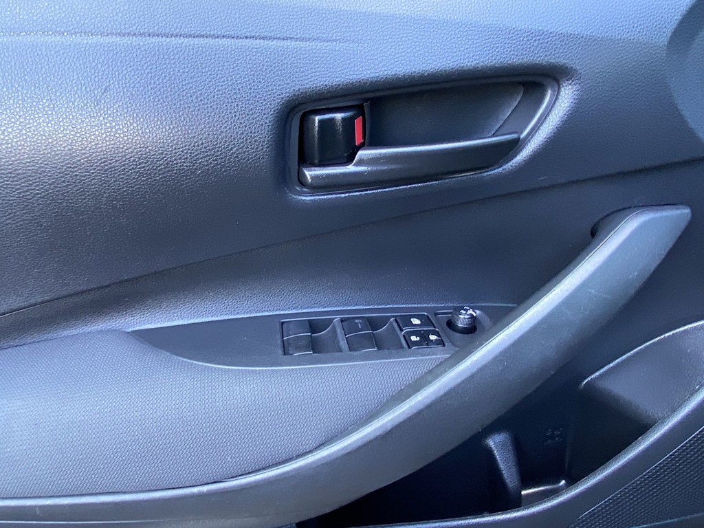 Thumbnail: 2023 Toyota Corolla - 25