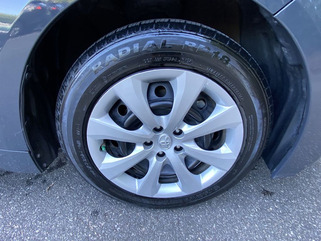 Thumbnail: 2023 Toyota Corolla - 24