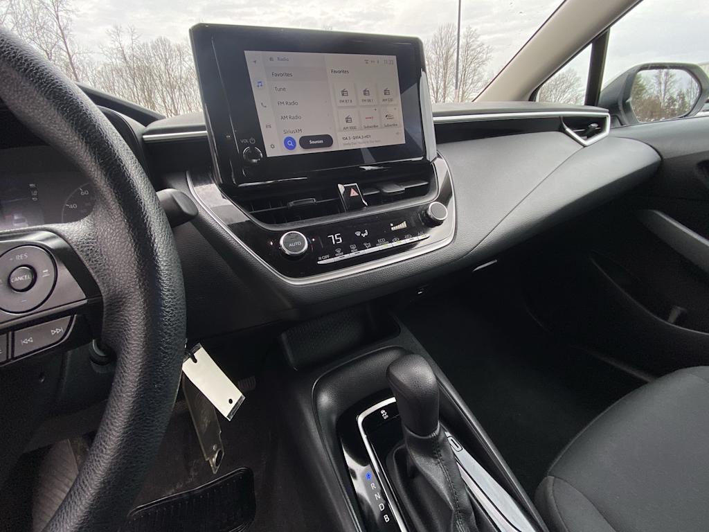 Thumbnail: 2023 Toyota Corolla - 7