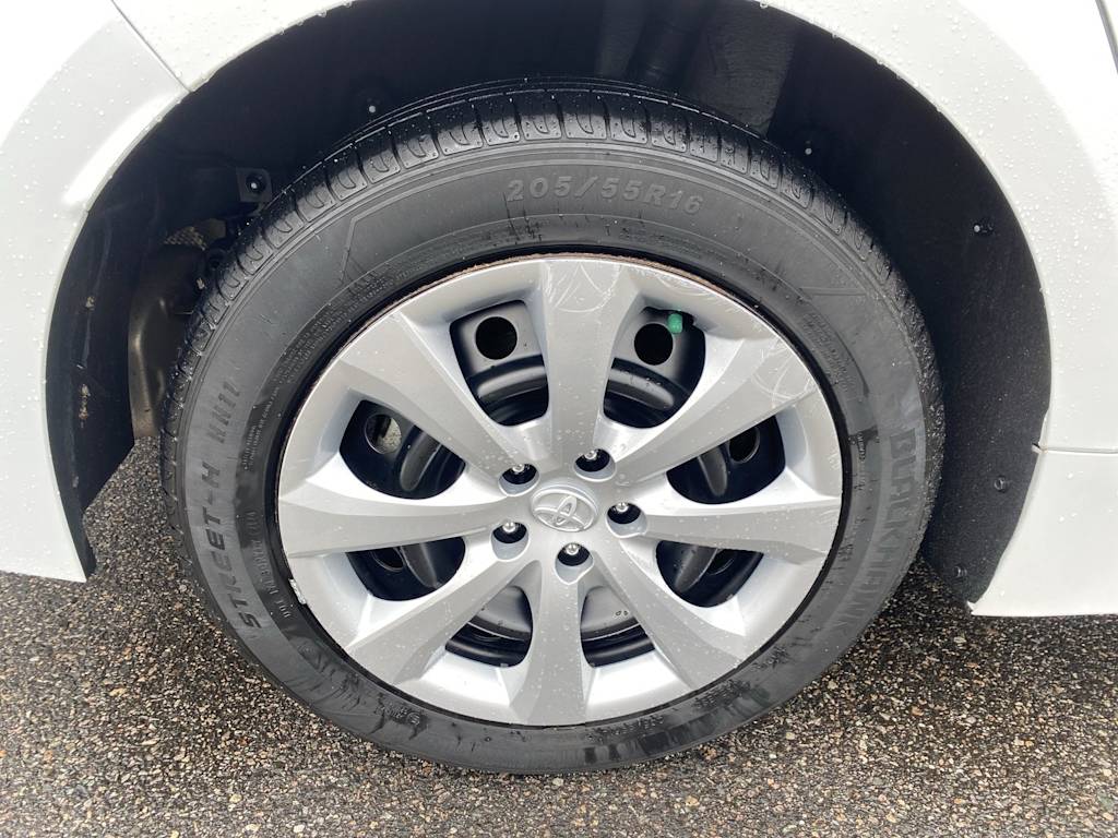 Thumbnail: 2023 Toyota Corolla - 24