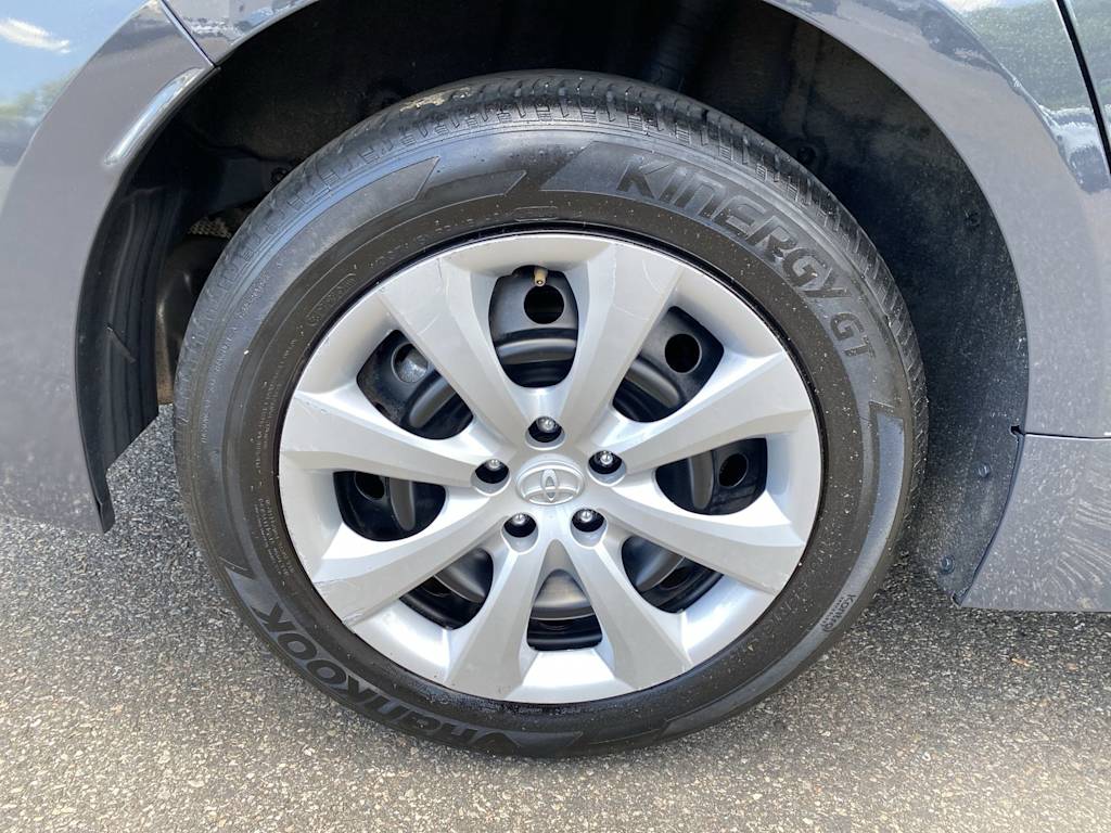 Thumbnail: 2024 Toyota Corolla - 29