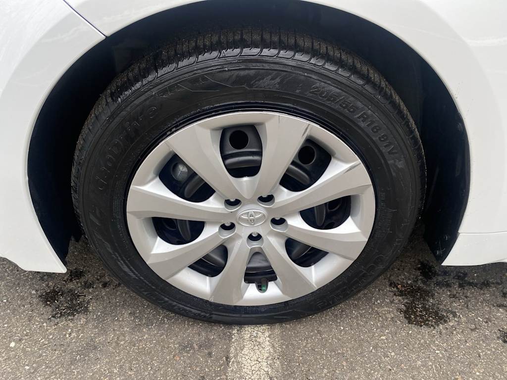 Thumbnail: 2024 Toyota Corolla - 6